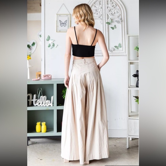 Oli & Hali Wide Leg Flare Pleated Pants - Picture 5 of 5